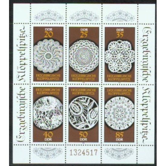 Alemania Oriental - 2821/26-H Mini-hojita 6 sellos - GERMANY 1988 Punto de cruz Lujo Alemania Oriental - 2821/26-H Mini-hojita 6 sellos - GERMANY 1988 Punto de cruz Lujo