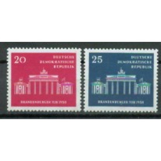 Alemania Oriental - 380/81 - GERMANY 1958 10º Aniv. del municipio de Berlín-Este Lujo Alemania Oriental - 380/81 - GERMANY 1958 10º Aniv. del municipio de Berlín-Este Lujo