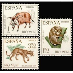 Rio Muni 80/82 1967 Día del Sello Fauna MNH 