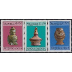 Nicaragua 1294/96 1983 Arqueología Cerámica Precolombina MNH