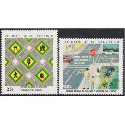 El Salvador 1088DE 1990 Comisión Nacional de la Educación y Seguridad Vial MNH El Salvador 1088DE 1990 Comisión Nacional de la Educación y Seguridad Vial MNH