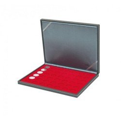 Lindner 2364-2535E Estuche para monedas NERA M con plantilla para monedas en color rojo claro con 35 hoyos redondos para cápsulas para monedas con un diámetro exterior de 34 mm Lindner 2364-2535E Estuche para monedas NERA M con plantilla para monedas en color rojo claro con 35 hoyos redondos para cápsulas para monedas con un diámetro exterior de 34 mm