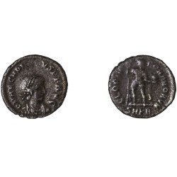 Moneda Imperio Romano Decargiro Arcadio 393-395 d.C. Moneda Imperio Romano Decargiro Arcadio 393-395 d.C.