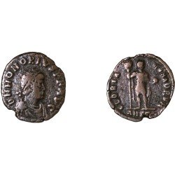 Moneda Imperio Romano Decargiro Honorio 393-395 d.C. Moneda Imperio Romano Decargiro Honorio 393-395 d.C.