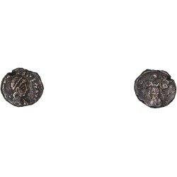 Moneda Imperio Romano Nummus Teodosio 425-435 d.C. Moneda Imperio Romano Nummus Teodosio 425-435 d.C.