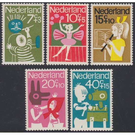 Holanda Netherlands 804/08 - 1964 Por los niños desheredados y enfermos Ilustraciones infantiles Lujo Holanda Netherlands 804/08 - 1964 Por los niños desheredados y enfermos Ilustraciones infantiles Lujo