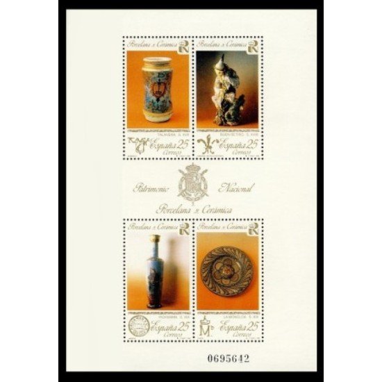 España Spain 3115 1991 Patrimonio Artístico Nacional Porcelana y cerámica MNH