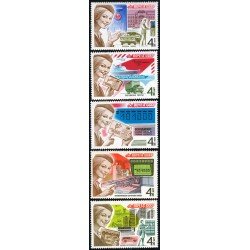 TRA1 Rusia 4429/33  1977  MNH