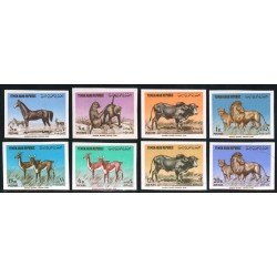 FAU5 Yemen Rep. 88/92 + A 33/35  Sin dentar   MNH
