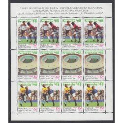 Guinea Ecuatorial 241/43 1997 Minihojita Fútbol Mundial 98 