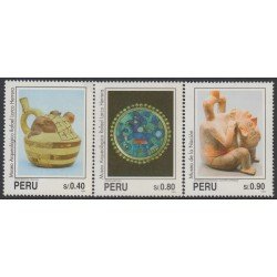Perú 1032/34 1995 25 Museo Arqueológico Rafael Larco Herrera MNH