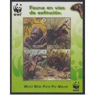 Perú 1441/44 2004 Fauna en vías de extinción WWF nutria MNH