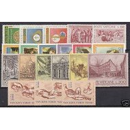 Vaticano 1976  Año completo 