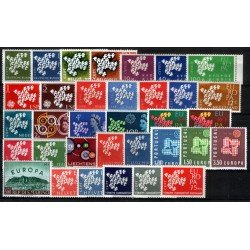 Tema Europa - 1961 Año  Completo 34 Sellos